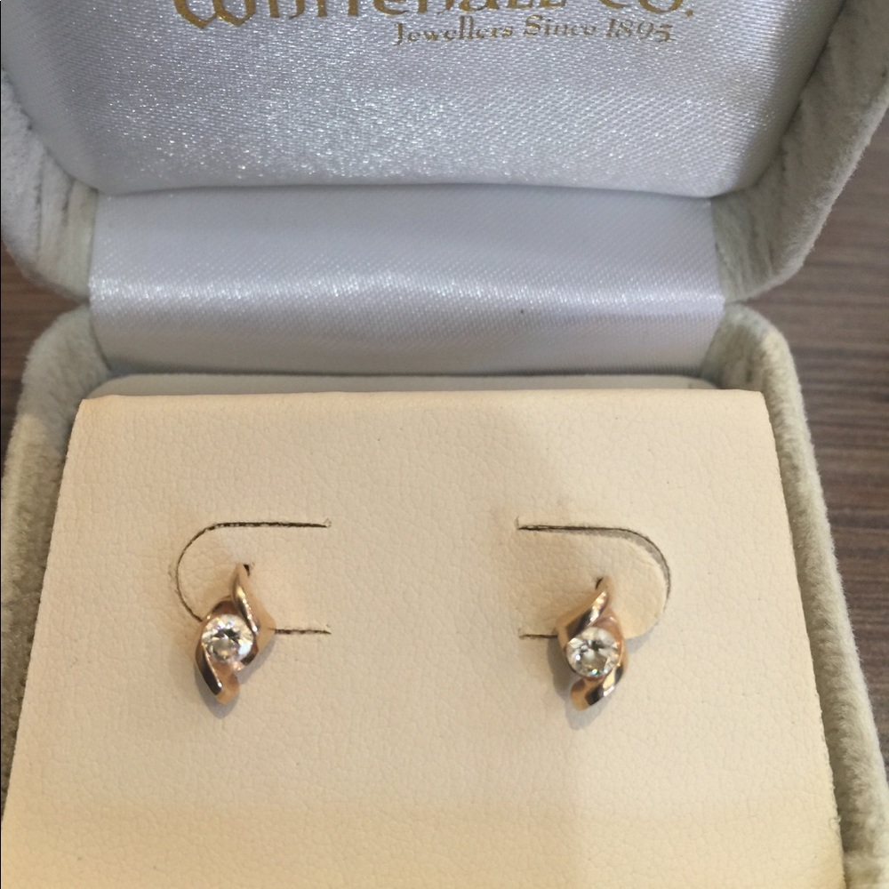 Diamond earrings